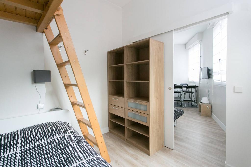 Le 10 Cosy * Montrouge